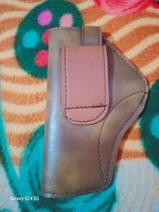 Holster Made Up Of Pure Leather And Triple Lock