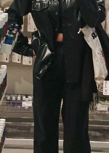 Black Wide Leg Jeans
