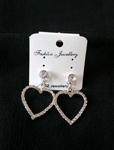 Crystal Heart Dangle Earrings❤️