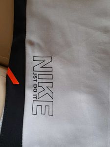 Nike Tracks