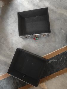 Decorative jewelry box