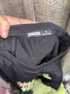 Black Graphic Crop Top