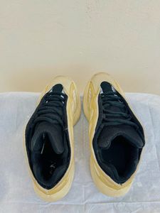 Adidas Yezzy 700 V3 Unisex Imported Shoes Available