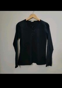 Black Long Sleeve Top