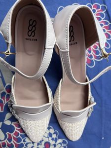 SSS off White Heels