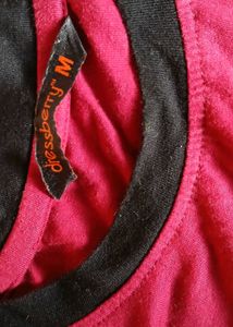 ---Bold Red &amp; Black &#34;Hustle Club&#34; Crop Top❤️