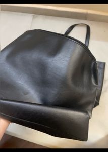 Black Purse