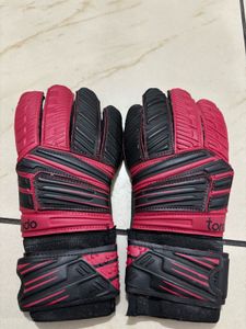 Nivia Goalkeeping Gloves 🧤 8 Number