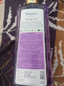 Dot &amp; Key and Yardley Shower Gels