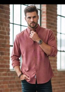 GAP Shirt