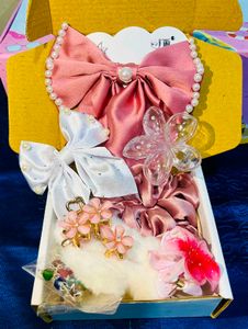 Women Trendy Bow Clips (Hair Accessories)