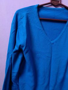 Blue V-Neck pullover