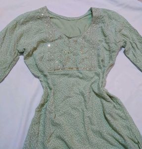 Green Kurti
