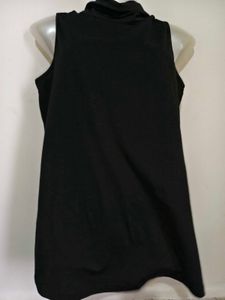 🎁Buy 1, Get 1 Free🎁Black Sleeveless Top