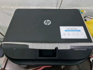 HP DeskJet Ink Advantage 5075