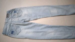 Light Wash Denim Jeans