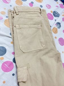 Zara Ladies Brand New Cargo From Zar