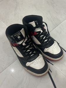 Red Tape Sneakers