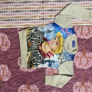 Princess Graphic Top For Winters