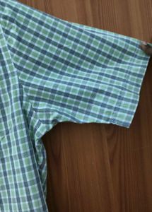 Checked Short Sleeve Shirt