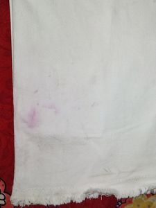 WHITE BOOTCUT JEANS