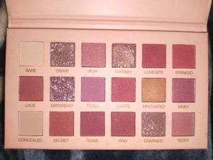 Nude Eyeshadow Palette