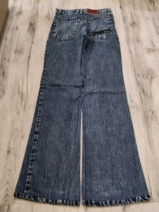 Ma1458 Spicy bootcut jeans waist 26 inches