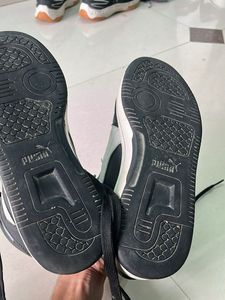 Puma Men Black &amp; White Mid-Top Sneakers