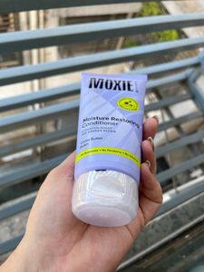 Moxie Beauty Restoring Conditioner