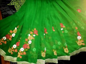 FREE GREEN CUTE Saree