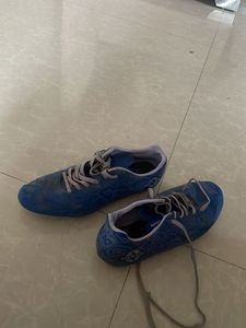 Football shoes STURDS