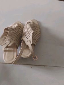 Zudio Fancy Sandles