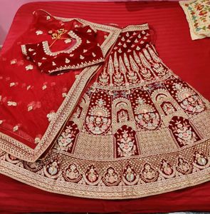 Bridal Velvet Lehanga Set With Diamond Work
