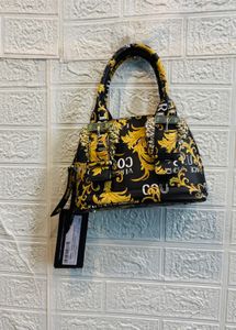 🇮🇹 Versace Jeans Couture Imported Handbag
