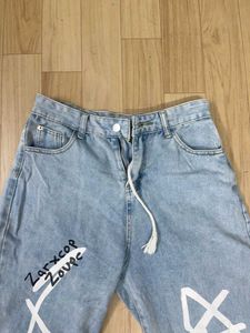 URBANIC Typography Baggy Jeans Women.