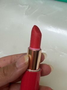 Kay Beauty Matte Drama Long Stay Lipstick