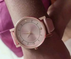 Pinky Watch