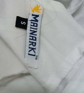 Chic White Tie-Back Crop Top