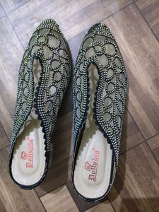 Women Heel