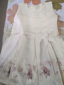 Girls' Sleeveless Dress
