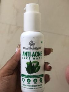 Bella Vita Anti Acne Face Wash