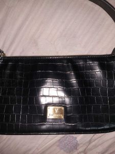 New Van Heusan Black Shoulder Bag