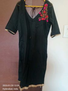 Black Kurti