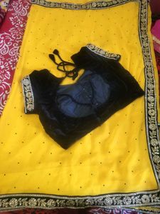 Full heavy border yellow saree for haldi
