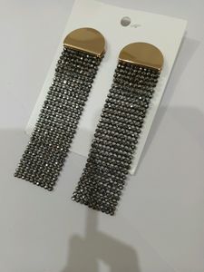H&amp;M long light weighted earrings....long