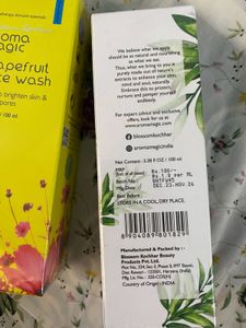 Aroma Face Washes Tea And Grapefruit
