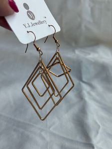 Gorgeous Western Golden earrings
