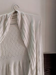 Beautiful White Ribbed Shrug.