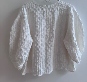 Zara Puff Sleeve Off White Textured Top