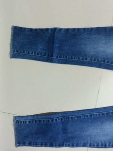 Distressed Skinny Jeans